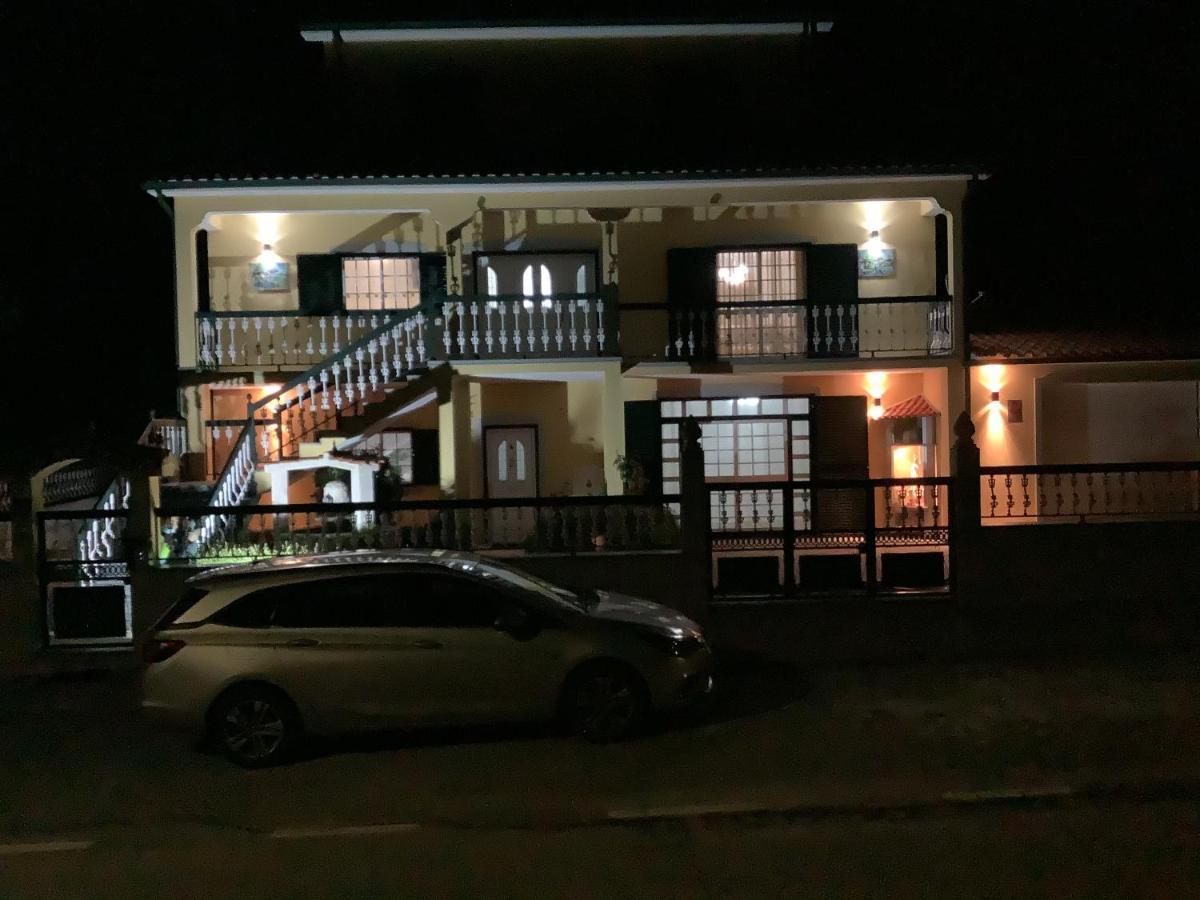 アギアル・ダ・ベイラ Casa De Ferias Santosヴィラ エクステリア 写真