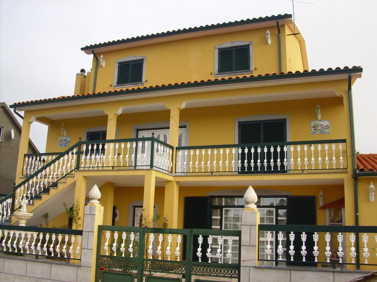 アギアル・ダ・ベイラ Casa De Ferias Santosヴィラ エクステリア 写真